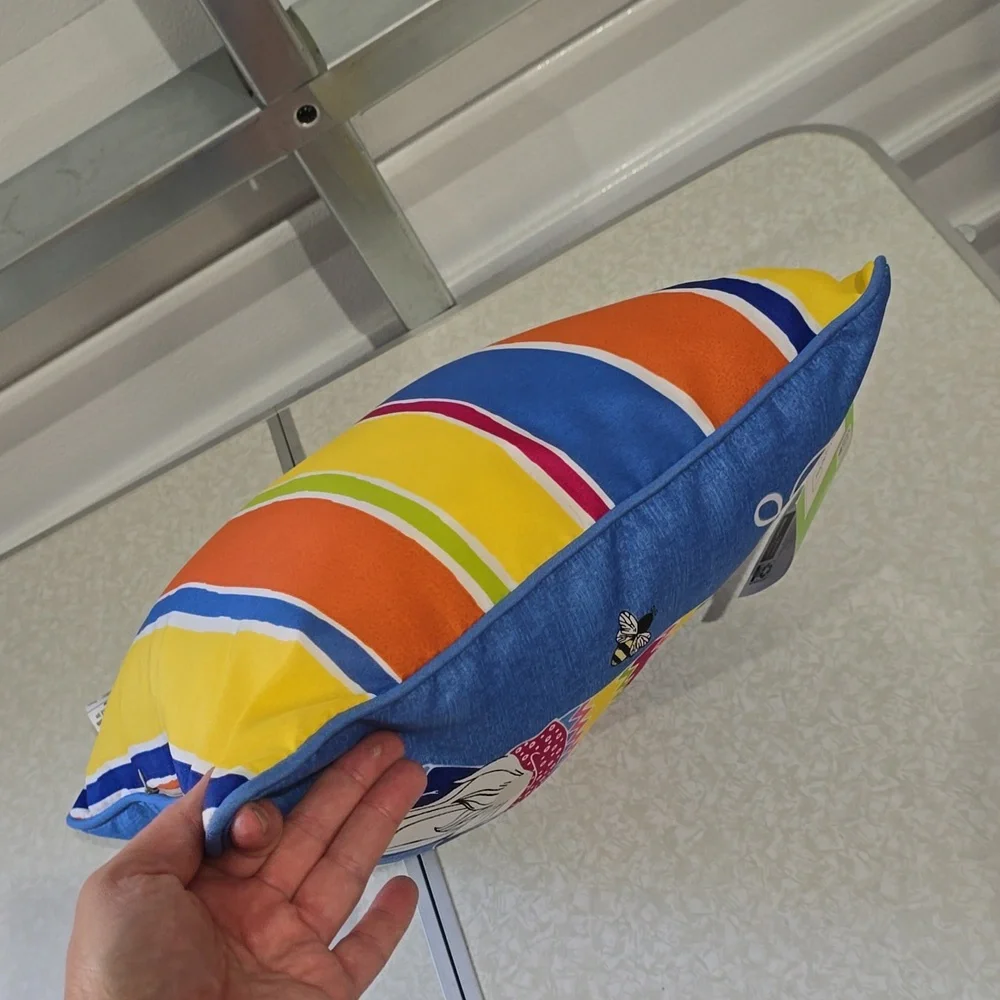 Mainstays Outdoor‎ Throw Pillow Gnome Swwt Gnome NWT